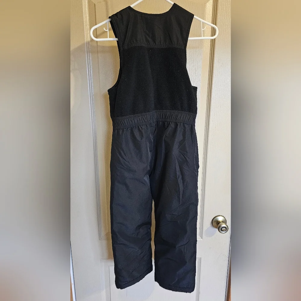 Snozu Size 6 Unisex Snow Bibs Black In Color